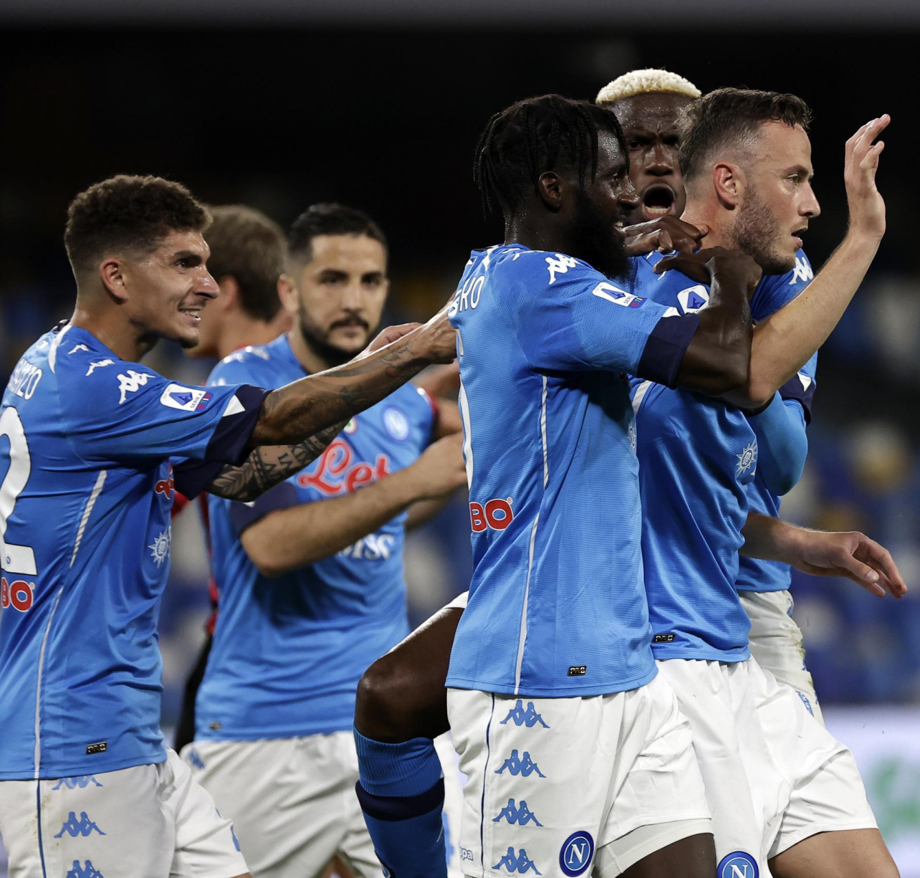 包含那不勒斯赛后调整名单；志在NBA总决赛名次提升；悬念犹存；球探报告显示潜力的词条